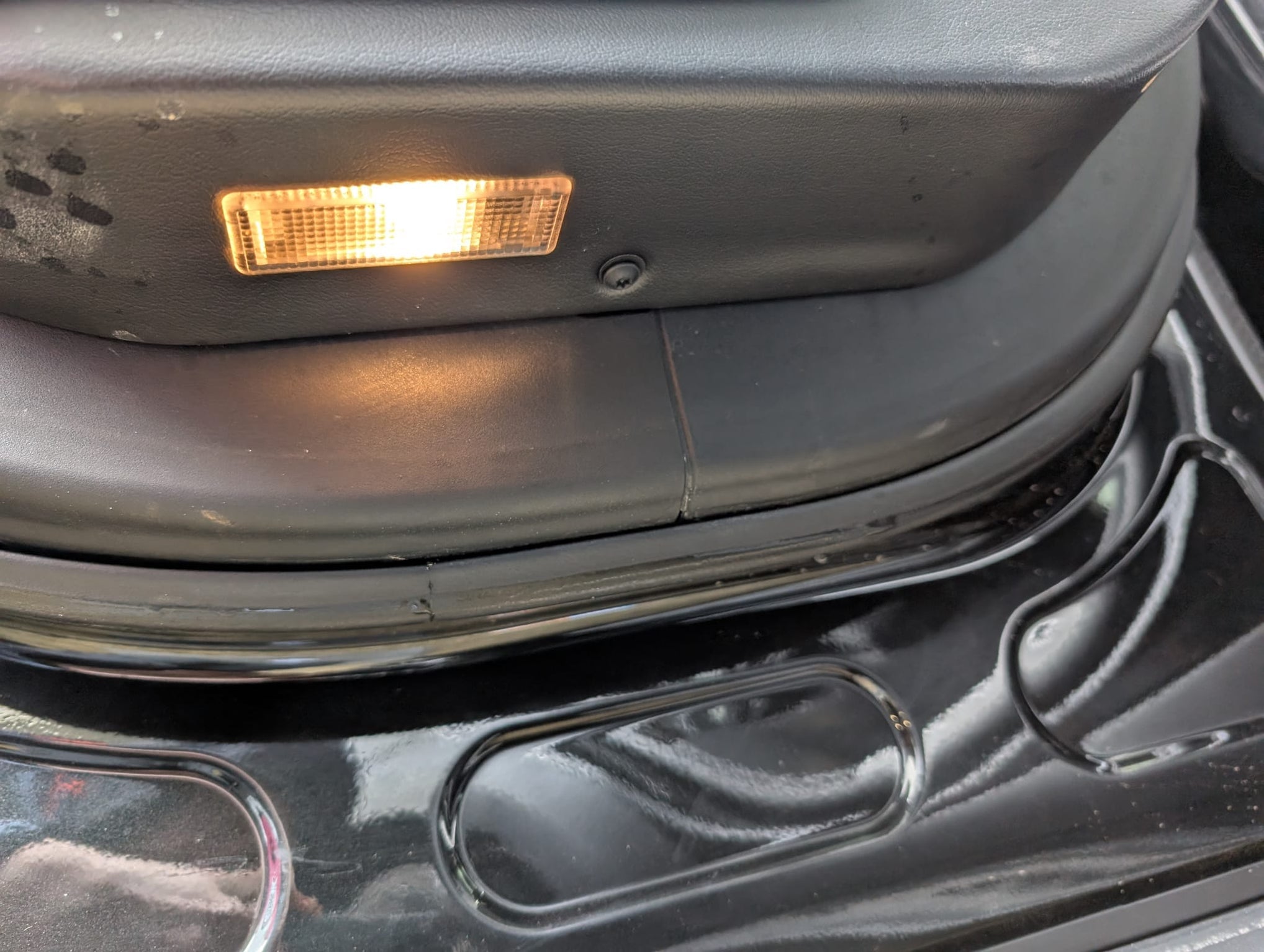 Range Rover Puddle Lamp Range Rover Sport (L494) 2013 - 2022 LED Under Door Puddle Lamp Upgrad ...